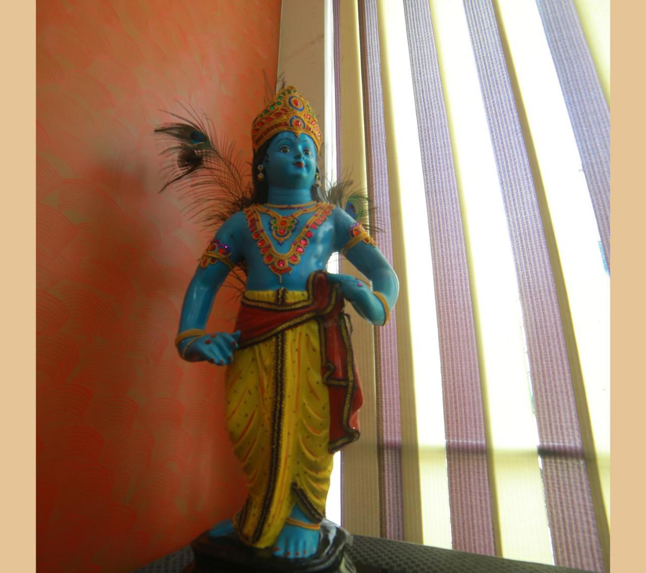 Hare Krishna Inn Guruvayur Exterior photo